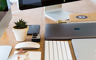 爱游戏官方网站-“未来已来：自动驾驶赛车引领新潮流”，自动驾驶塑未来